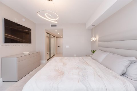 Купить кондоминиум в Санни-Айлс-Бич, Флорида 3 спальни, 175.77м2, № 2039465 - фото 15