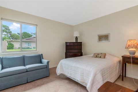 Condo in Clearwater, Florida, 2 bedrooms № 2371758 - photo 19