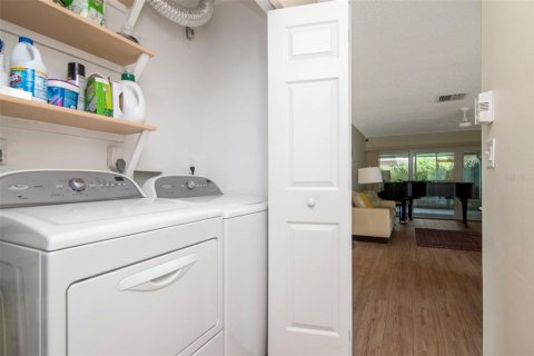 Condo in Clearwater, Florida, 2 bedrooms № 2371758 - photo 30