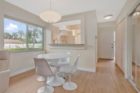Condo in Clearwater, Florida, 2 bedrooms № 2371758 - photo 17