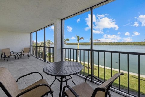 Copropriété à vendre à Sarasota, Floride: 2 chambres, 95.6 m2 № 2383664 - photo 23