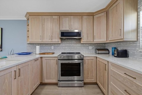 Copropriété à vendre à Sarasota, Floride: 2 chambres, 95.6 m2 № 2383664 - photo 3