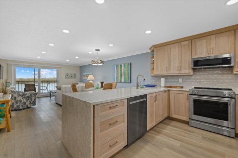 Copropriété à vendre à Sarasota, Floride: 2 chambres, 95.6 m2 № 2383664 - photo 2