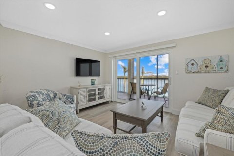 Copropriété à vendre à Sarasota, Floride: 2 chambres, 95.6 m2 № 2383664 - photo 10