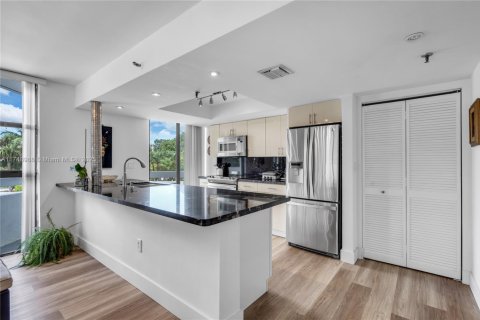 Condo in Miami, Florida, 2 bedrooms  № 1714214 - photo 20