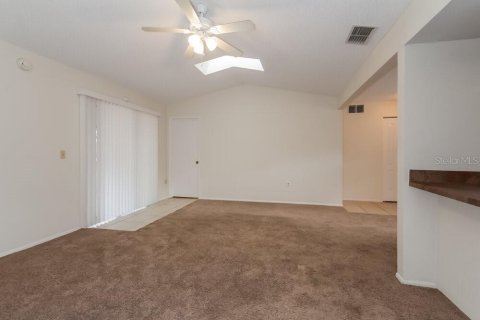 Villa ou maison à louer à Sarasota, Floride: 3 chambres, 153.29 m2 № 1893744 - photo 2