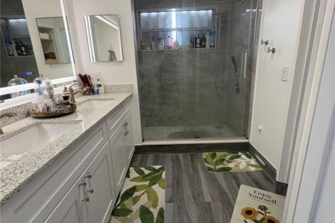 House in Pembroke Pines, Florida 3 bedrooms, 163.88 sq.m. № 1994560 - photo 5