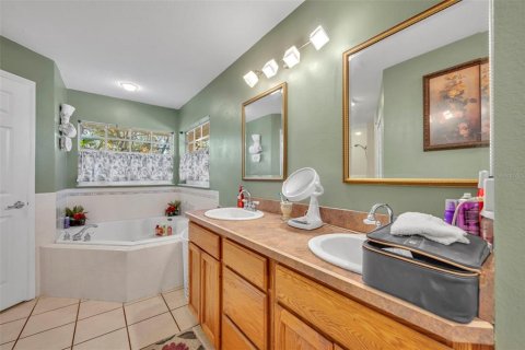 Casa en venta en Montverde, Florida, 6 dormitorios, 403.1 m2 № 1898811 - foto 11