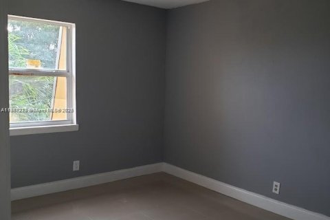 Townhouse in Sunrise, Florida 3 bedrooms, 118.54 sq.m. № 1881624 - photo 7