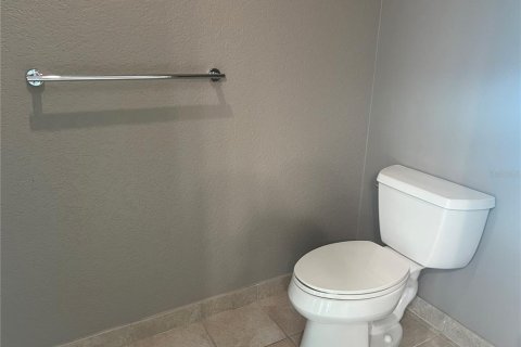 Condominio en alquiler en Orlando, Florida, 2 dormitorios, 111.11 m2 № 1767526 - foto 26