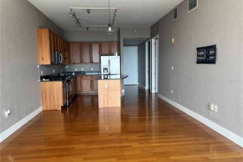 Condominio en alquiler en Orlando, Florida, 2 dormitorios, 111.11 m2 № 1767526 - foto 5