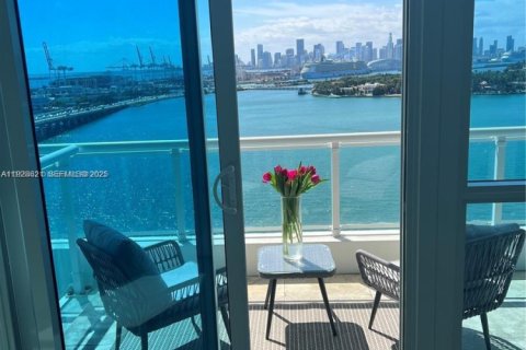 Copropriété à louer à Miami Beach, Floride: 1 chambre, 72.19 m2 № 1987264 - photo 10