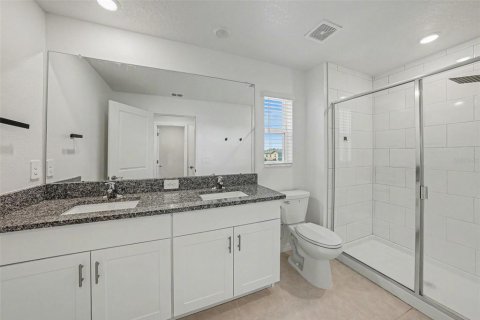 Touwnhouse à vendre à Zephyrhills, Floride: 2 chambres, 143.16 m2 № 2205992 - photo 15