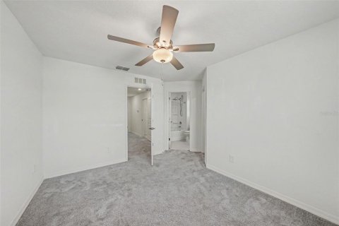 Touwnhouse à vendre à Zephyrhills, Floride: 2 chambres, 143.16 m2 № 2205992 - photo 18