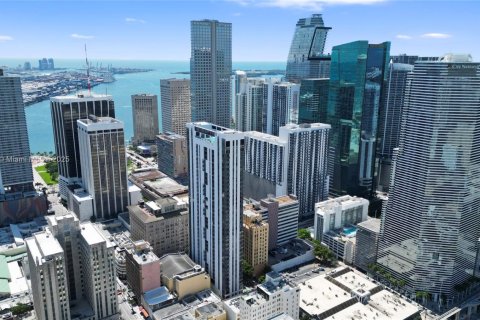 Снять в аренду кондоминиум в Майами, Флорида 1 спальня, 41.43м2, № 1872386 - фото 28
