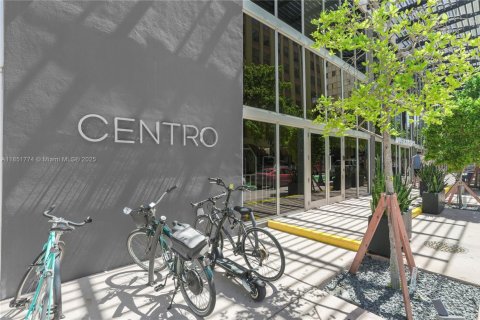 Снять в аренду кондоминиум в Майами, Флорида 1 спальня, 41.43м2, № 1872386 - фото 4