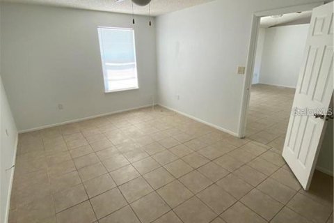 Villa ou maison à louer à Kissimmee, Floride: 3 chambres, 134.71 m2 № 1893667 - photo 12