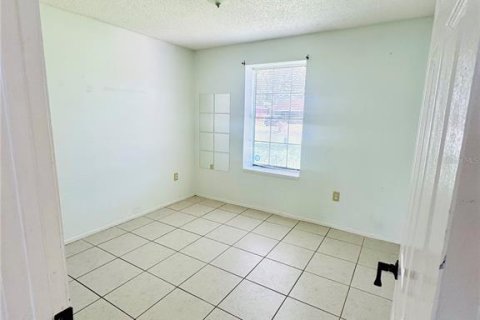 Villa ou maison à louer à Kissimmee, Floride: 3 chambres, 134.71 m2 № 1893667 - photo 15
