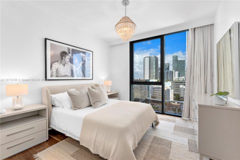 Condominio en venta en Miami, Florida, 4 dormitorios, 254.83 m2 № 1415297 - foto 22