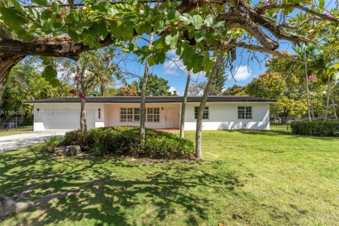 Casa en venta en Pinecrest, Florida, 3 dormitorios, 116.87 m2 № 2046685 - foto 1