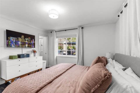 Casa en venta en Pinecrest, Florida, 3 dormitorios, 116.87 m2 № 2046685 - foto 17