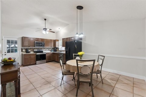 Casa en venta en Clermont, Florida, 3 dormitorios, 142.79 m2 № 2151557 - foto 3