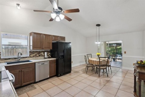 Casa en venta en Clermont, Florida, 3 dormitorios, 142.79 m2 № 2151557 - foto 9