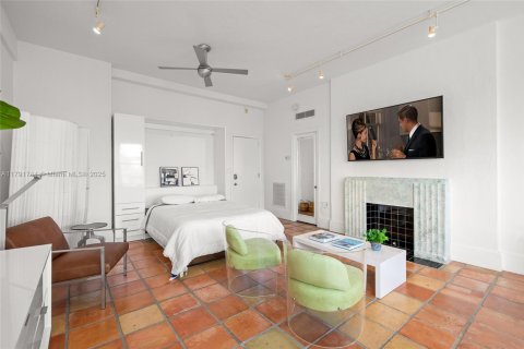 Condominio en venta en Miami Beach, Florida, 50.63 m2 № 1863595 - foto 7