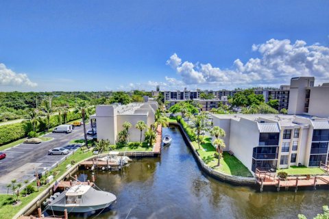 Condo à Boca Raton, Floride, 2 chambres  № 2301174