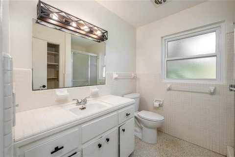 House in Winter Haven, Florida 3 bedrooms, 204.01 sq.m. № 1813599 - photo 16