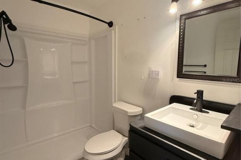 Villa ou maison à louer à Bradenton, Floride: 2 chambres, 105.63 m2 № 2142440 - photo 12