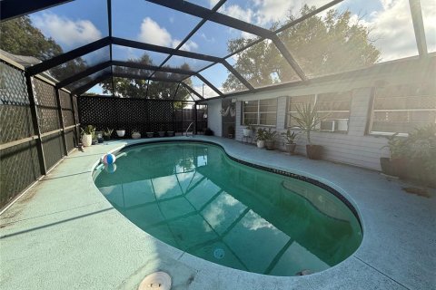 Villa ou maison à louer à Bradenton, Floride: 2 chambres, 105.63 m2 № 2142440 - photo 17