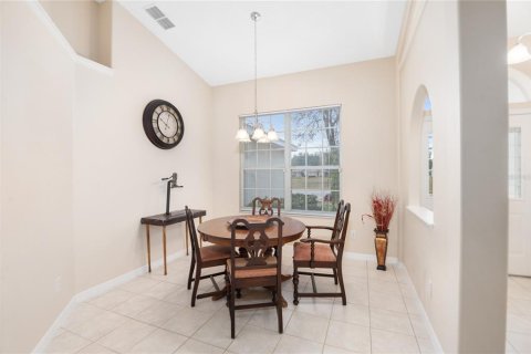 House in Eustis, Florida 3 bedrooms, 156.45 sq.m. № 1527153 - photo 14