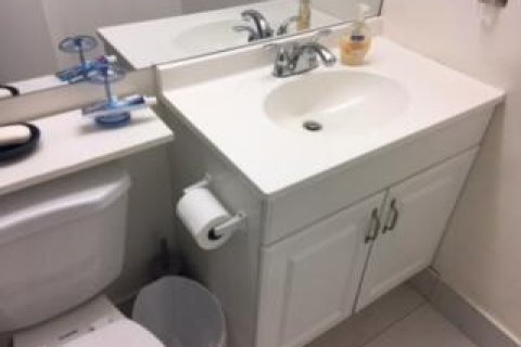 Condominio en alquiler en Boca Raton, Florida, 1 dormitorio, 69.86 m2 № 1120138 - foto 1