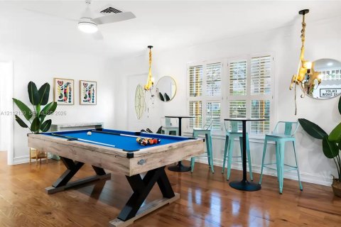 Villa ou maison à vendre à West Palm Beach, Floride: 5 chambres, 254.55 m2 № 2431289 - photo 13