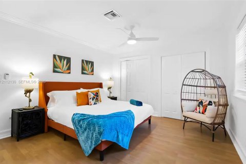 Villa ou maison à vendre à West Palm Beach, Floride: 5 chambres, 254.55 m2 № 2431289 - photo 25