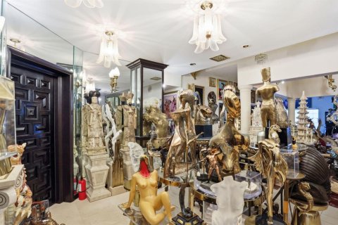 Купить виллу или дом в Лайтхаус-Пойнт, Флорида 7 комнат, 506.41м2, № 2187384 - фото 9