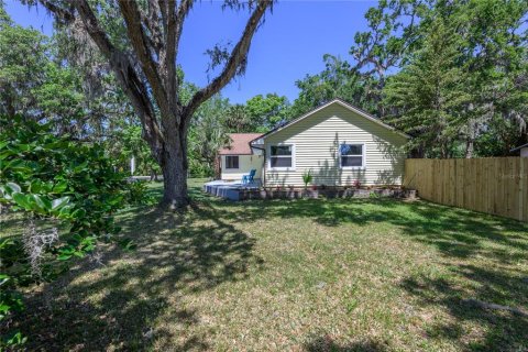 House in South Daytona, Florida 3 bedrooms, 118.17 sq.m. № 1637321 - photo 6