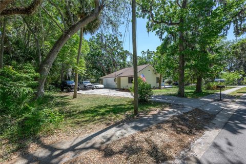 House in South Daytona, Florida 3 bedrooms, 118.17 sq.m. № 1637321 - photo 24