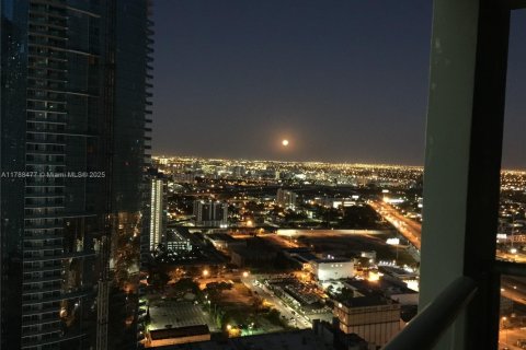 Condo in Miami, Florida, 2 bedrooms  № 1645157 - photo 26