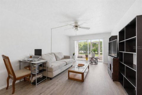 Купить кондоминиум в Сарасота, Флорида 6 комнат, 66.43м2, № 2106288 - фото 7