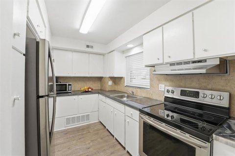 Купить кондоминиум в Сарасота, Флорида 6 комнат, 66.43м2, № 2106288 - фото 16