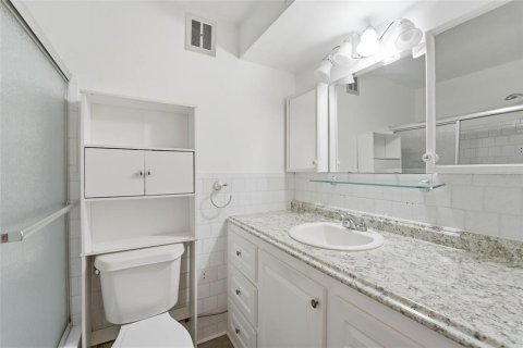Купить кондоминиум в Сарасота, Флорида 6 комнат, 66.43м2, № 2106288 - фото 21