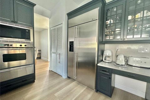 Villa ou maison à vendre à Pembroke Pines, Floride: 3 chambres, 193.61 m2 № 2333673 - photo 11