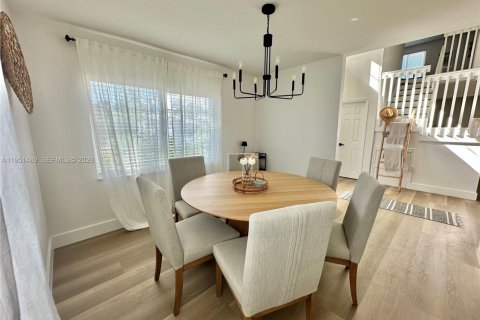 Villa ou maison à vendre à Pembroke Pines, Floride: 3 chambres, 193.61 m2 № 2333673 - photo 8