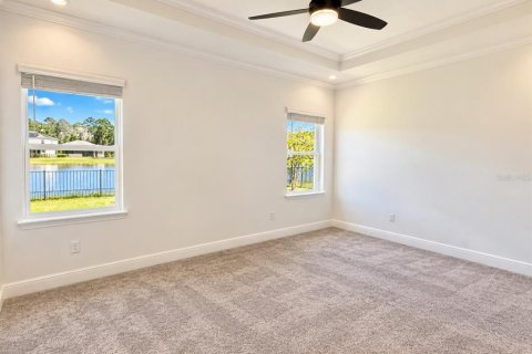 House in Port Orange, Florida 4 bedrooms, 176.14 sq.m. № 2393731 - photo 10