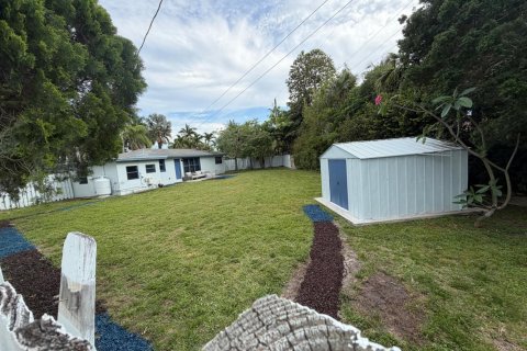 Villa ou maison à vendre à Wilton Manors, Floride: 2 chambres, 102.56 m2 № 2390563 - photo 12