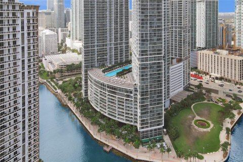 Condominio en venta en Miami, Florida, 1 dormitorio, 88.54 m2 № 1798876 - foto 4