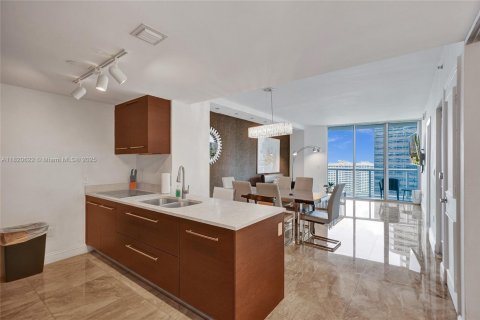 Condominio en venta en Miami, Florida, 1 dormitorio, 88.54 m2 № 1798876 - foto 9