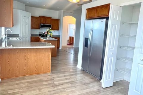 Villa ou maison à louer à Deltona, Floride: 3 chambres, 136.38 m2 № 2166668 - photo 8